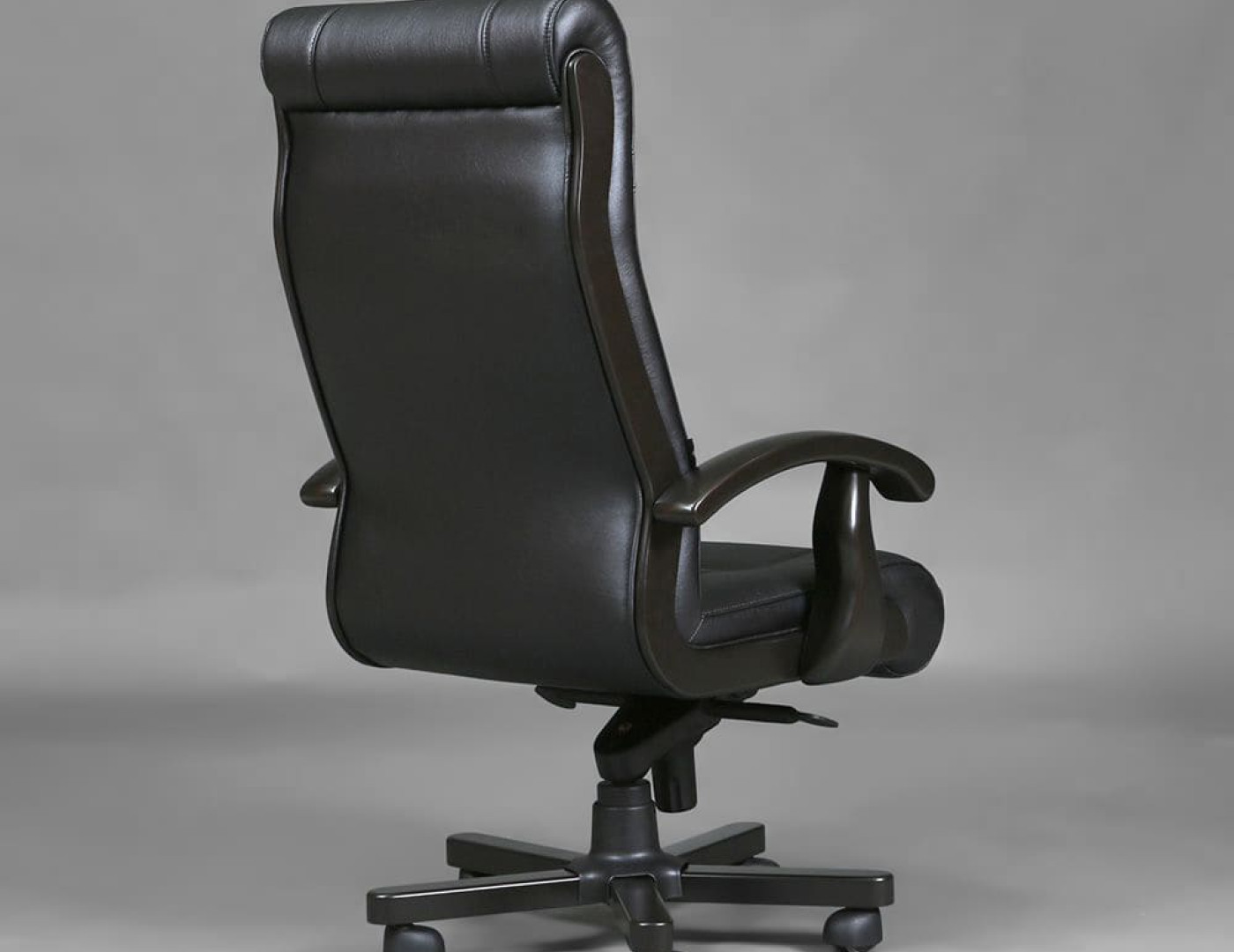 Кресло руководителя Капитал М — фото № 8